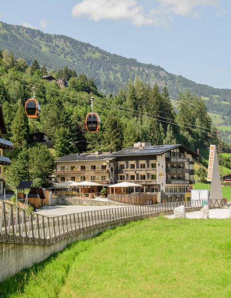 B&B Berglift direkt an der Talstation, Bad Hofgastein, Austria