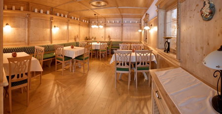 Landhaus Lechthaler, Sankt Anton am Arlberg, Austria