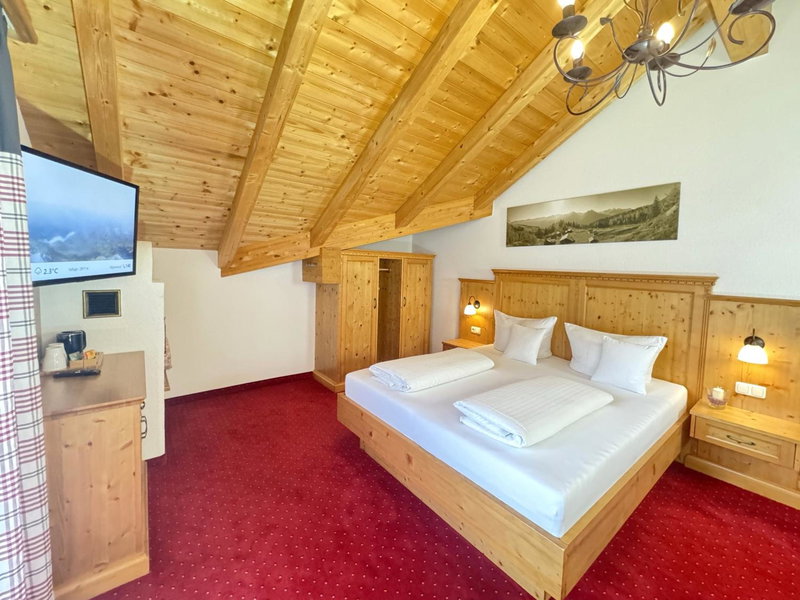 Landhaus Lechthaler, Sankt Anton am Arlberg, Austria