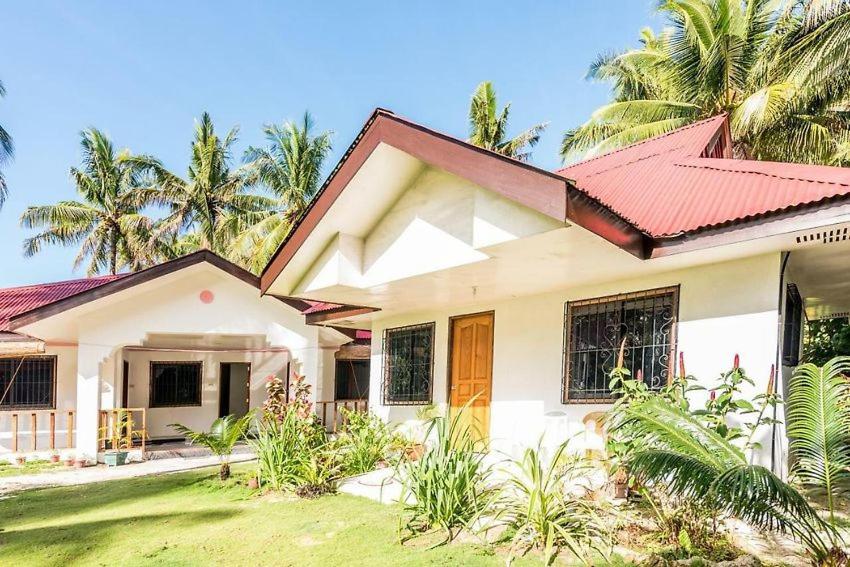 Nida's Place, Philippinen