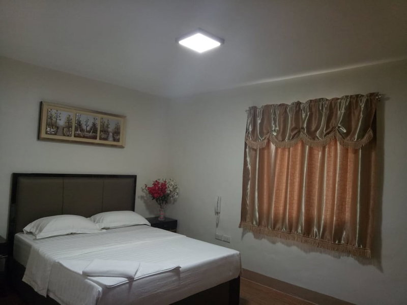 Meaco Royal Hotel - Batangas City, Batangas City, Philippines
