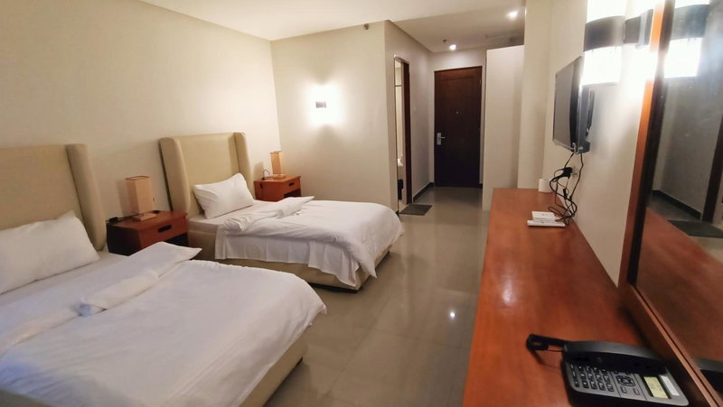 Grand Emilia Hotel, Cebu City, Philippines