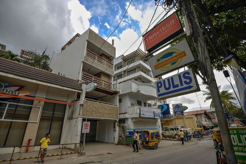 Abozza Resort, Boracay, Philippines