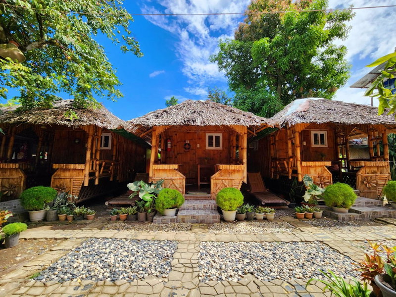 Uno Dus Tourist Inn, Itaytay, Filipinas