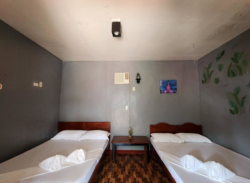 Uno Dus Tourist Inn, Itaytay, Filipinas