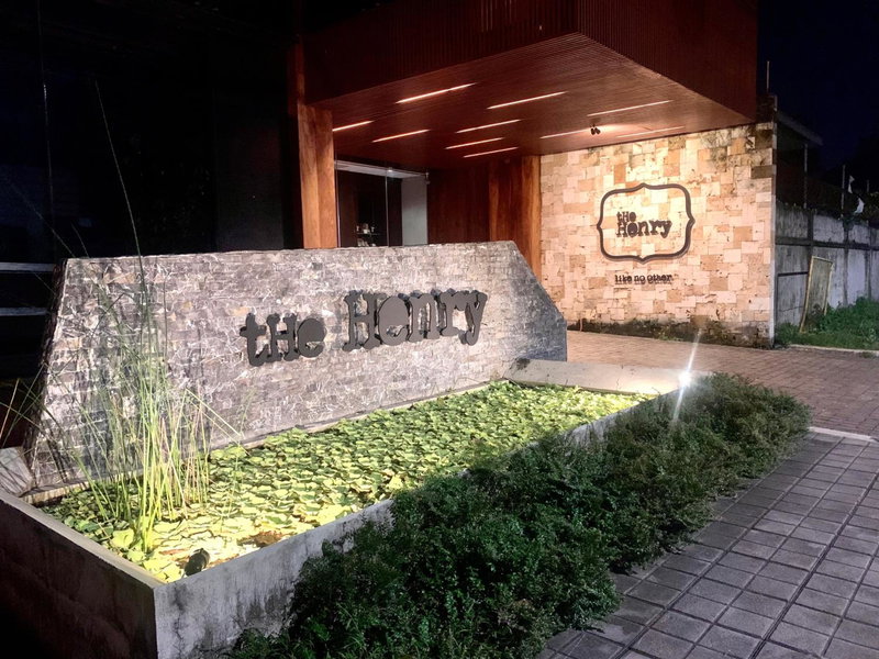 The Henry Hotel Roost Bacolod, Bacolod, Philippines