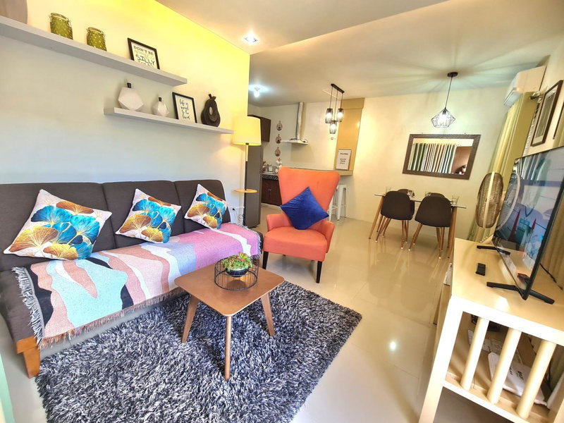 Fully Furnished Apartment with Netflix and Wifi, Batangas City, Philippines