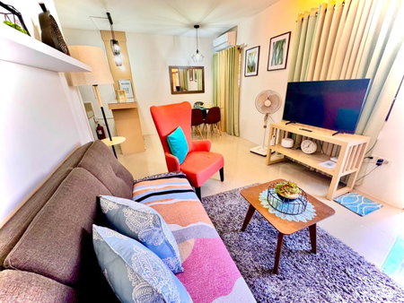 Fully Furnished Apartment with Netflix and Wifi, Batangas City, Philippines