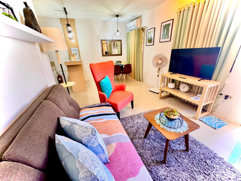 Fully Furnished Apartment with Netflix and Wifi, Batangas City, Philippines
