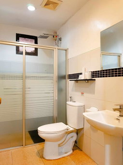 Villa Marinelli Bed and Breakfast, Tagaytay, Philippines