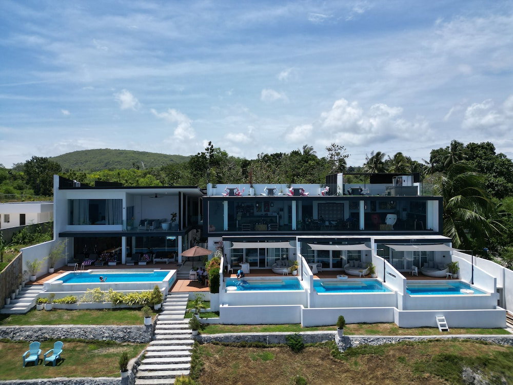 Epic Suites Bohol - Adults Only, Филиппины
