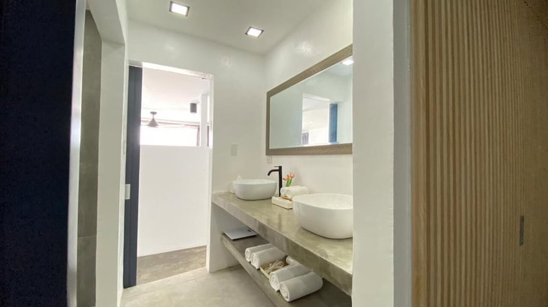 Epic Suites Bohol - Adults Only, Dauis, Филиппины