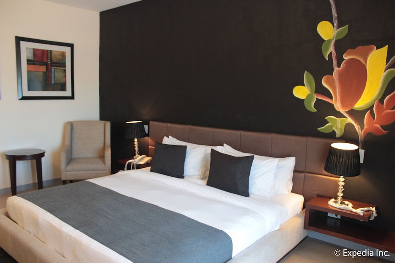 Segara Suites, Olongapo, Philippines