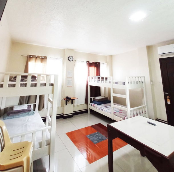 B&J Guesthouse and Functions Inc, Tagbilaran, Philippines
