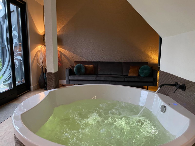 Luxexcellent super suite, Nuland, The Netherlands