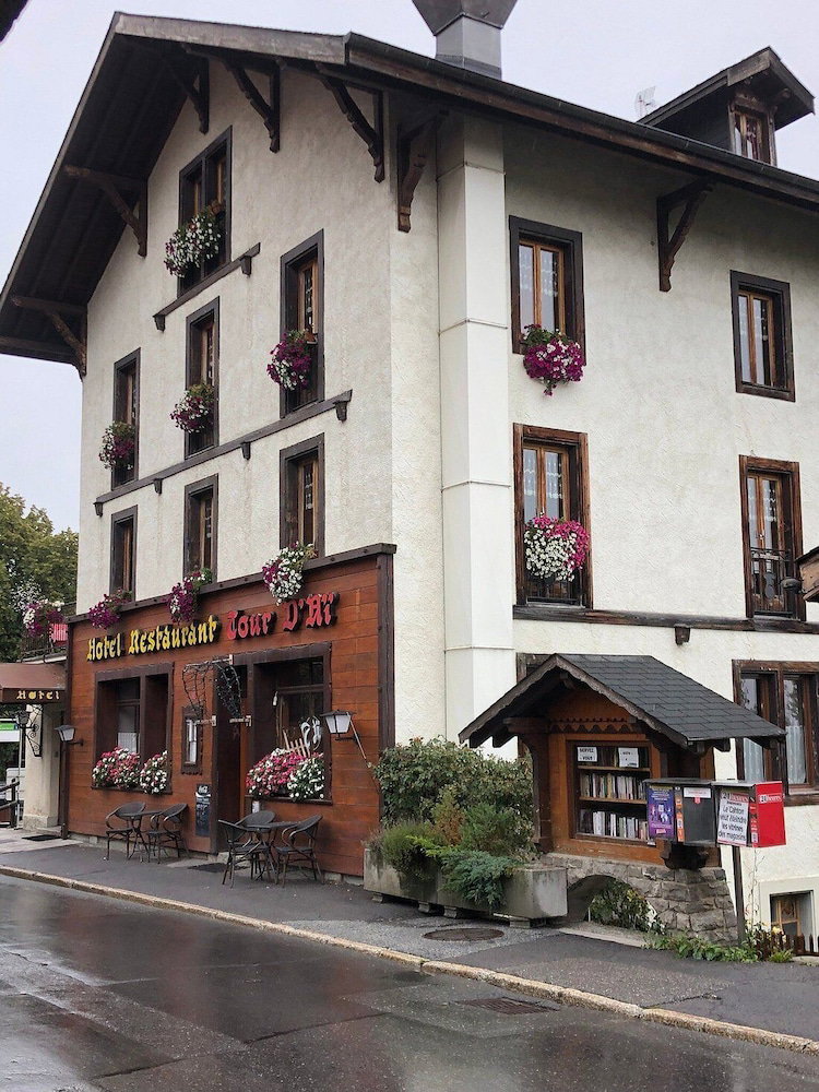 Hôtel · Hotel La Tour d'Aï, Leysin