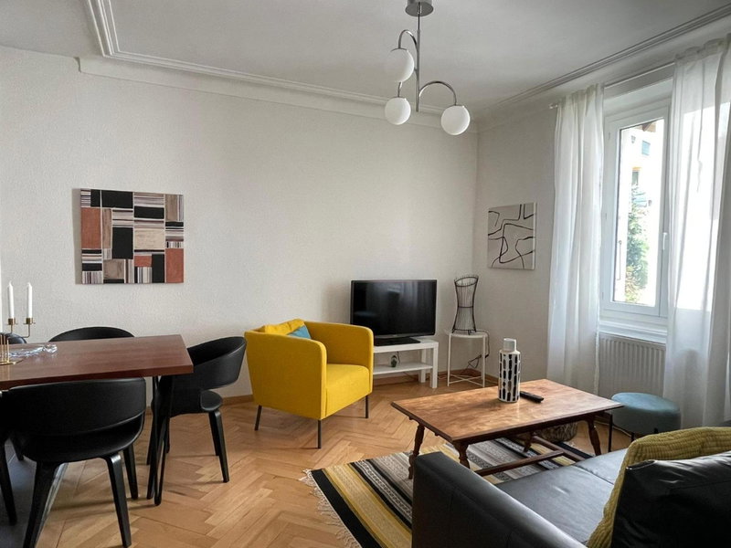 Appartement LUNA avec parking couvert privé, Le Locle, Швейцария