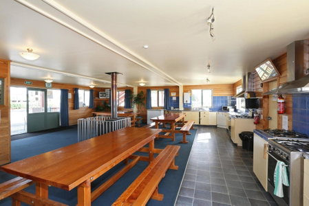 Tui Base Camp, Tuatapere, New Zealand