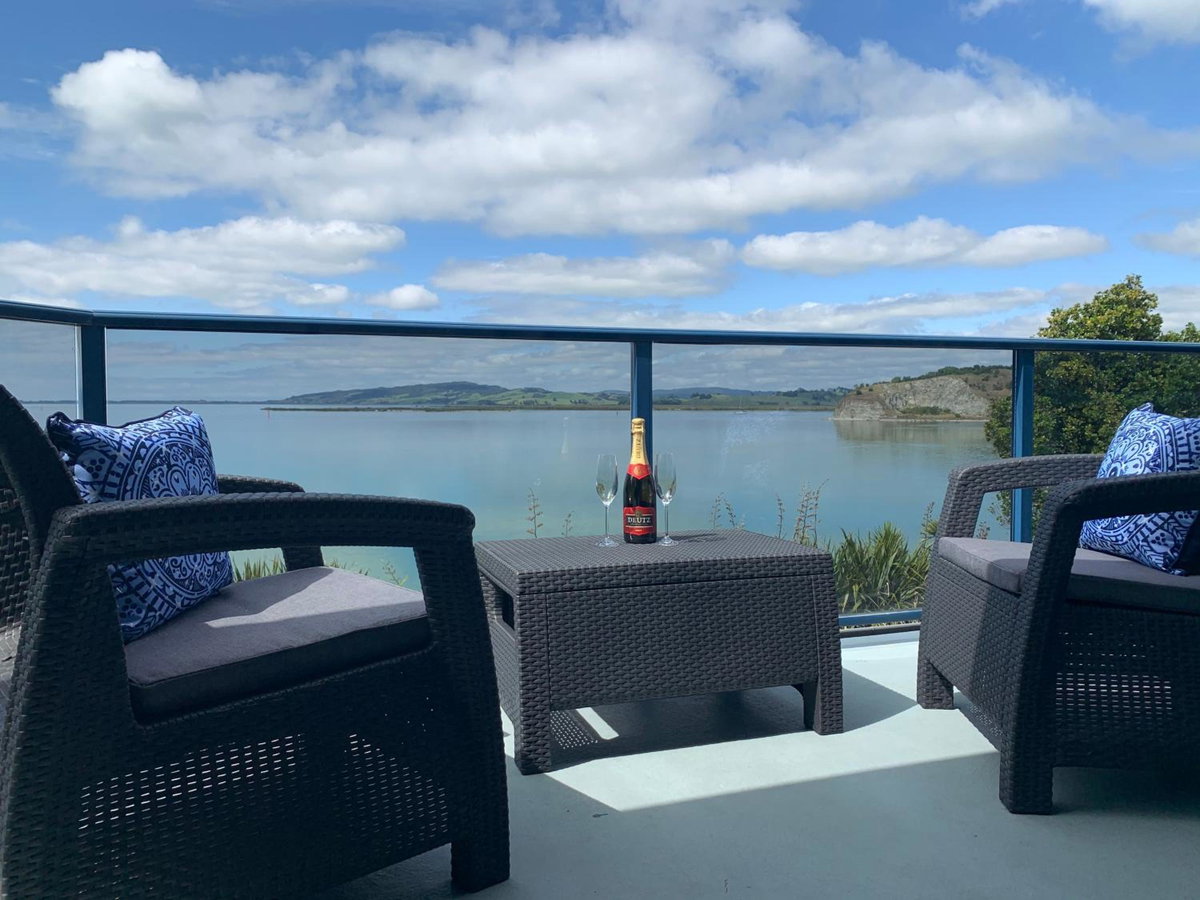 Harbour Lane Apartment, New Zealand