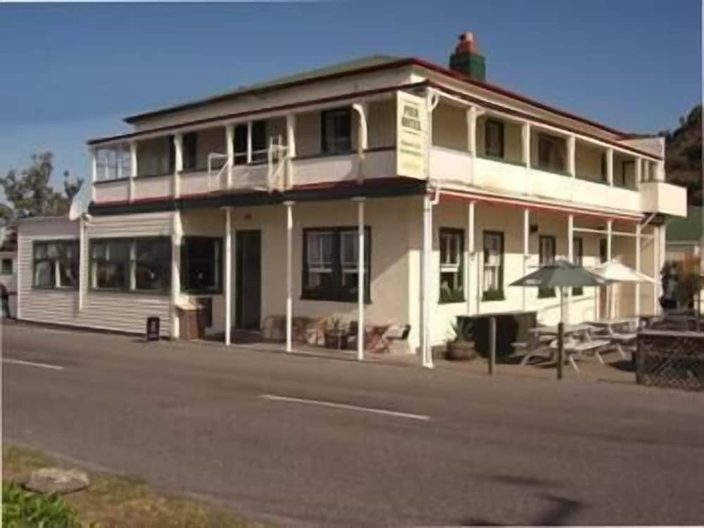 Hotel · The Pier Hotel and Restaurant, Kaikoura