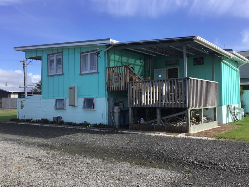 Beach Belle, Bowentown, New Zealand