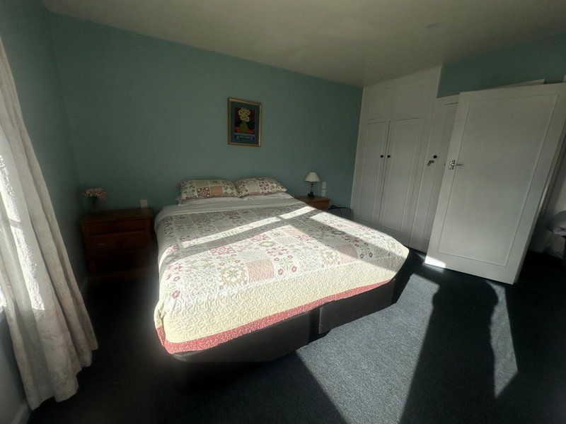Sunny House with 5 Bedrooms(near airport), Christchurch, Новая Зеландия