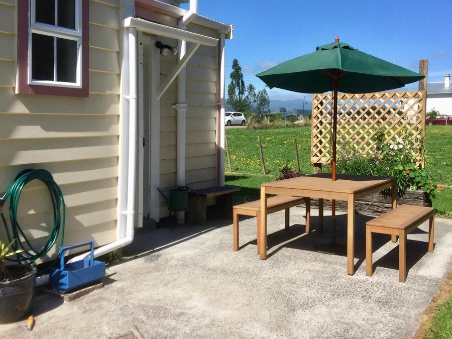 Shunters Cottage, Waihi, New Zealand