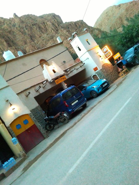 Riad pizzeria Marhaba, Akhendachou nʼAït Ouffi, Марокко