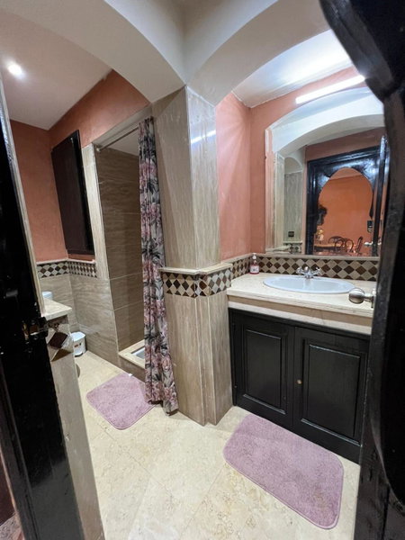 Luxury apartment in the heart of Gueliz , Wifi, Pool, Marrakech, Morocco