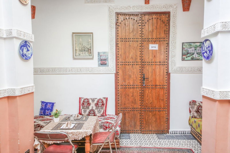 Riad Basma Fes - Brand New Bathrooms & AC, Fès, Morocco