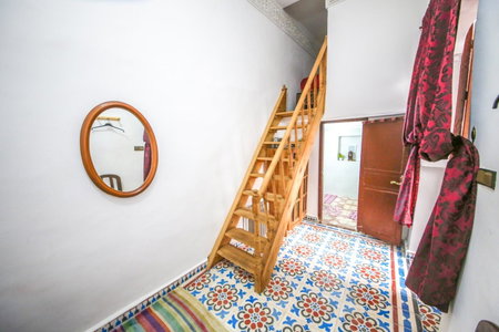 Riad Basma Fes - Brand New Bathrooms & AC, Fès, Morocco