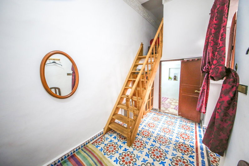 Riad Basma Fes - Brand New Bathrooms & AC, Fès, Morocco
