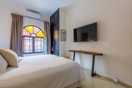 "LE 21", EXCLUSIVE LUXURY DUPLEX 400m FROM JEMAA EL FNA PLACE -HAMMAM-JACUZZI-KOUTOUBIA VIEW-ROOF TERRACE -SPEED WIFI, Marrakech, Марокко
