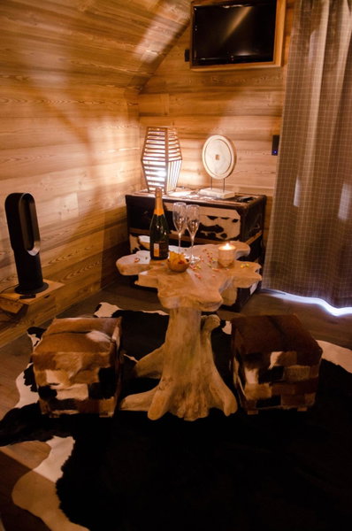 Aqualodge Hôtel Insolite, Ermeton-sur-Biert, Belgium