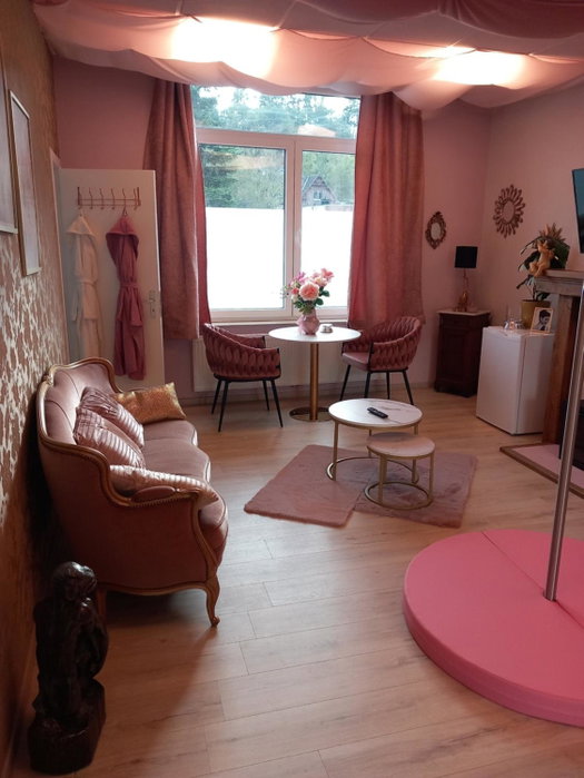 Vip room 209, Trooz, Bélgica