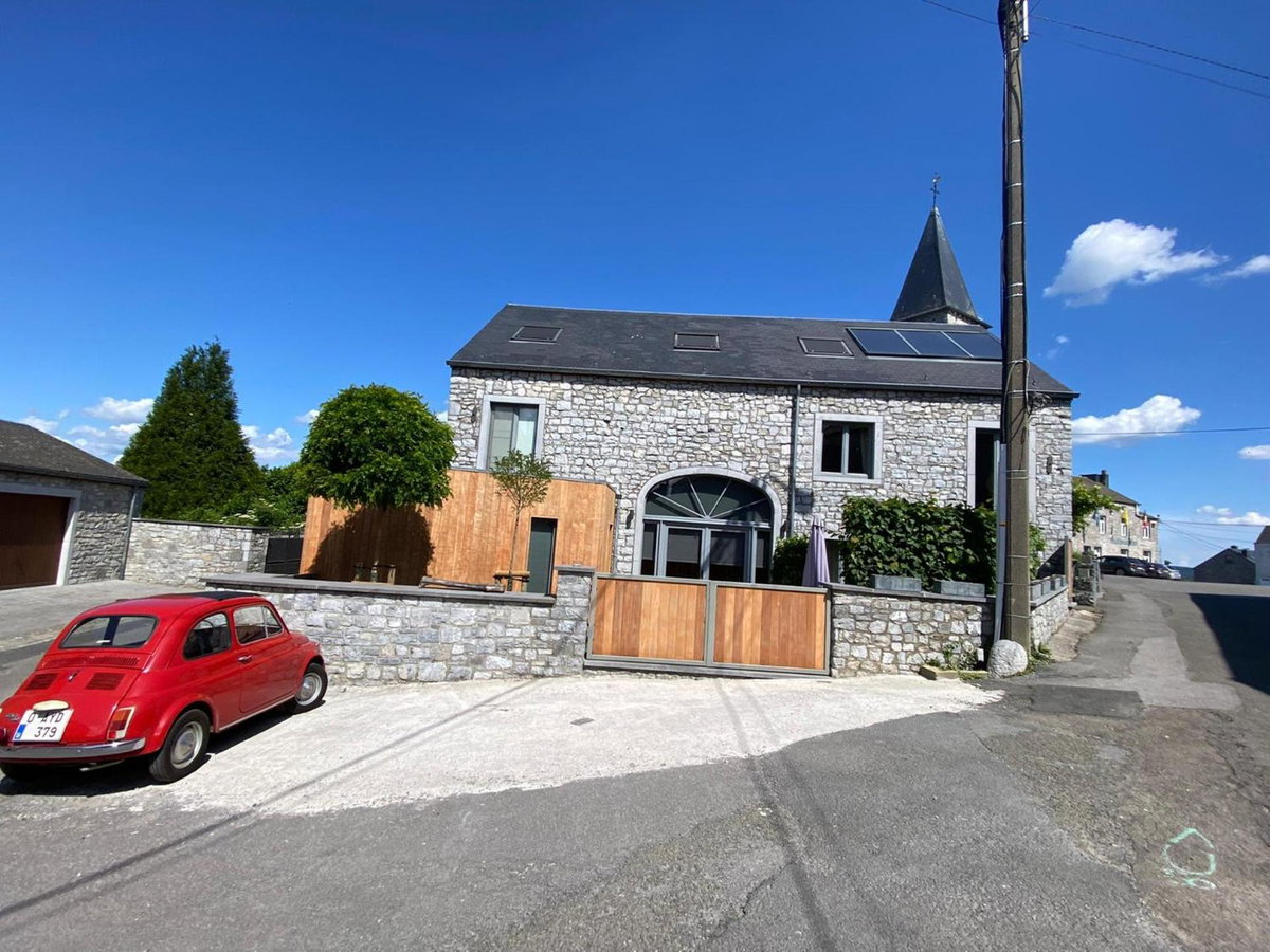 Отель · L'ancienne grange, Haut-le-Wastia