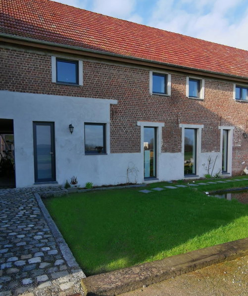Elingenhof, Elingen, Belgium