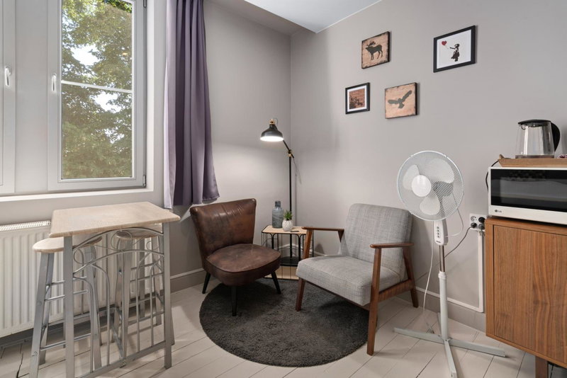 Spacious Guest Suites near Historic Market - 5 Min Walk, Bruges, Бельгия