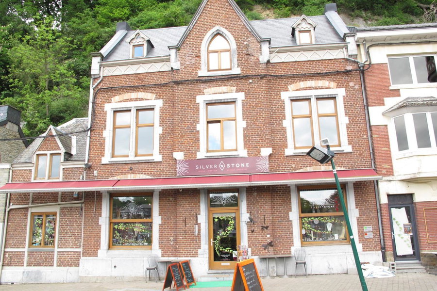 Stone Station, Esneux, Бельгия