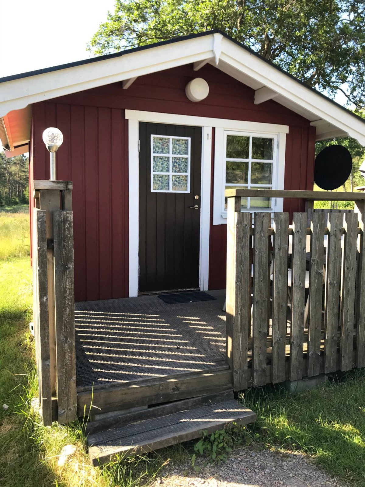 Hotel · Björsjöås Vildmark - Rooms and small camping cabin close to nature, Olofstorp