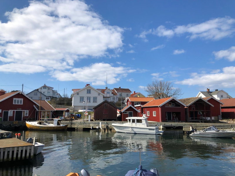 Fin lägenhet med balkong - Centralt o bra läge, Käringön, Suède