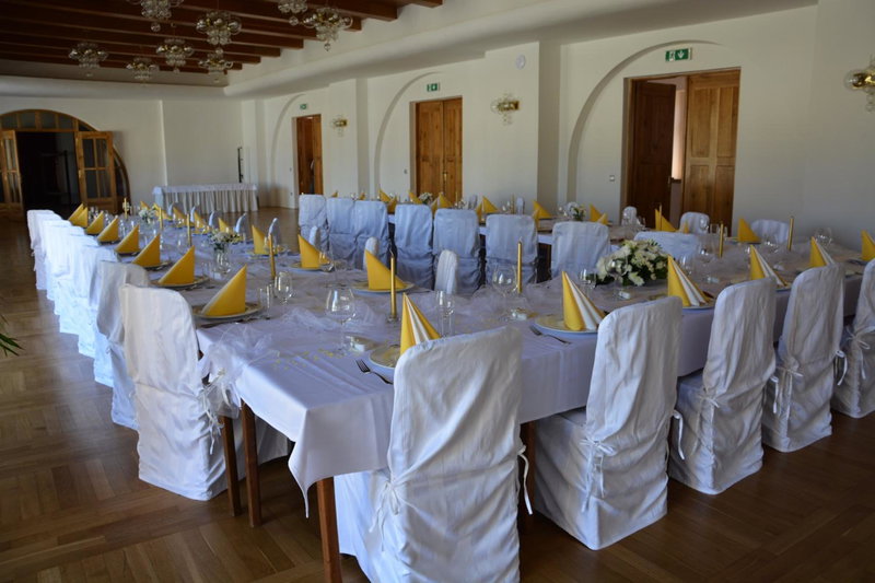 Hotel Zámek Velká Bystřice, Velká Bystřice, Czechia