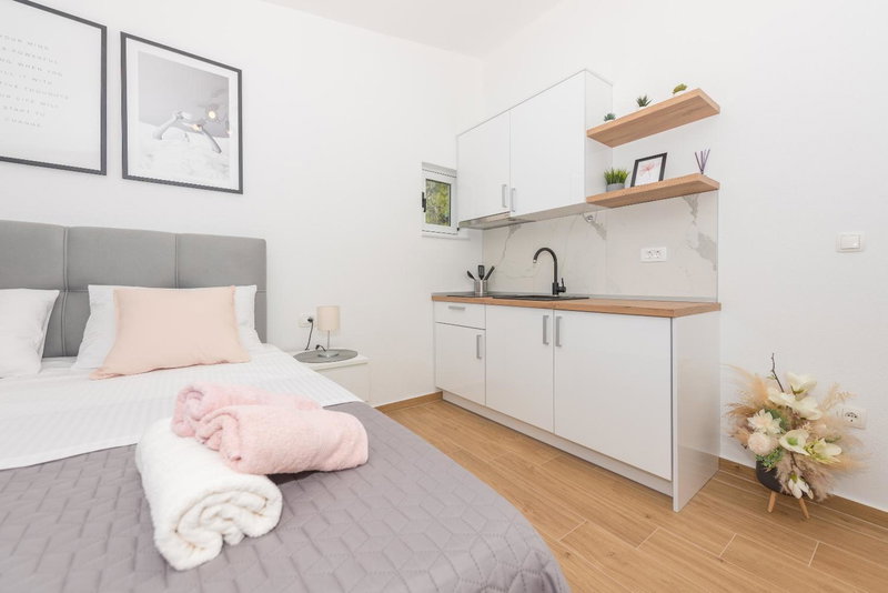 Milka Apartments, Makarska, Хорватия