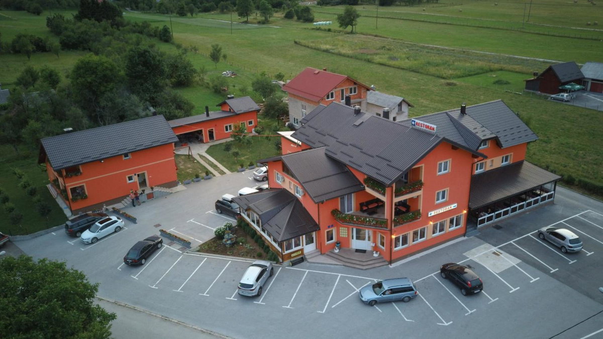 Hotel · House Šapina, Korenica
