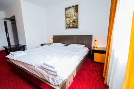 MAX International Hotel, Râşnov, Roumanie