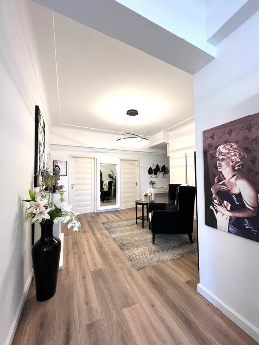 Sky View - Luxury Apartament - Sanador Victoriei, Bucharest, Romania