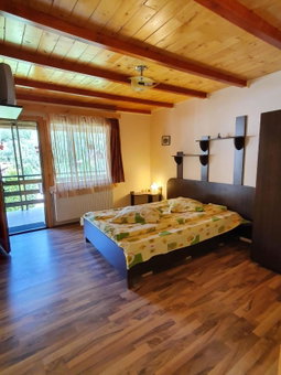 Pensiunea Casa Soarelui, Zarnesti, Romania