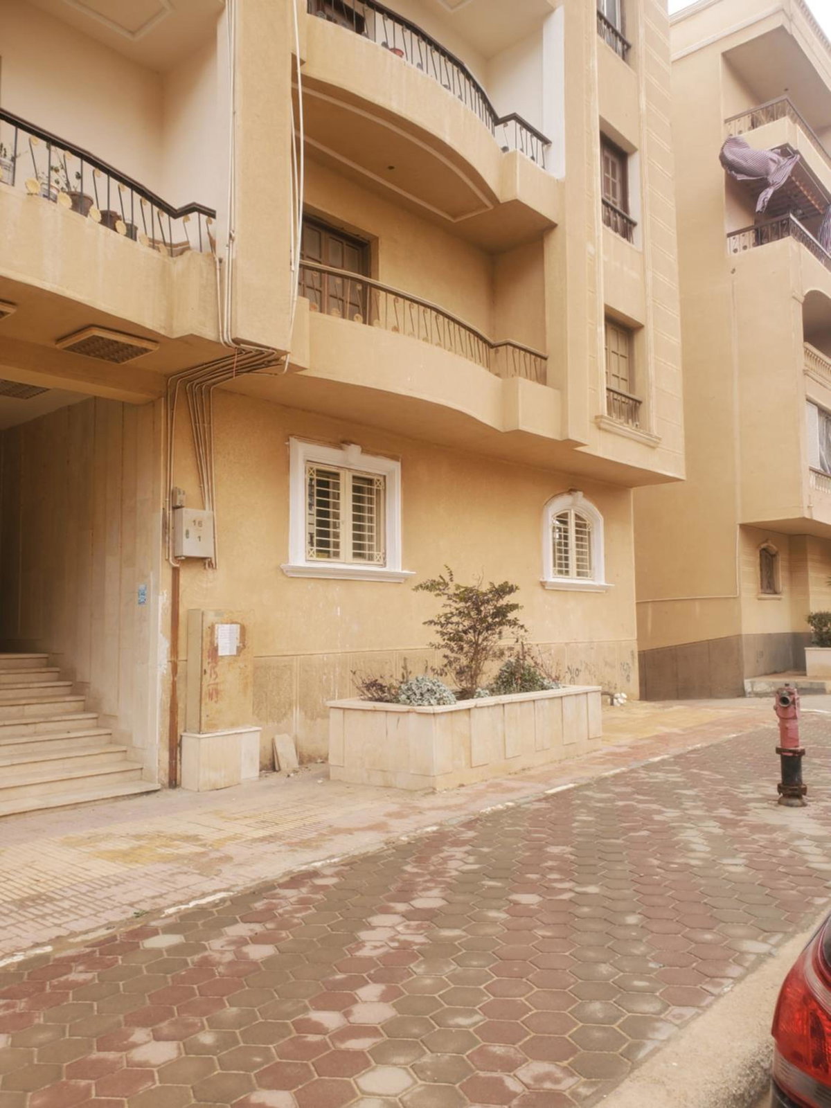 Spacious 3 bedroom apartment - FAMILIES ONLY, Egypt