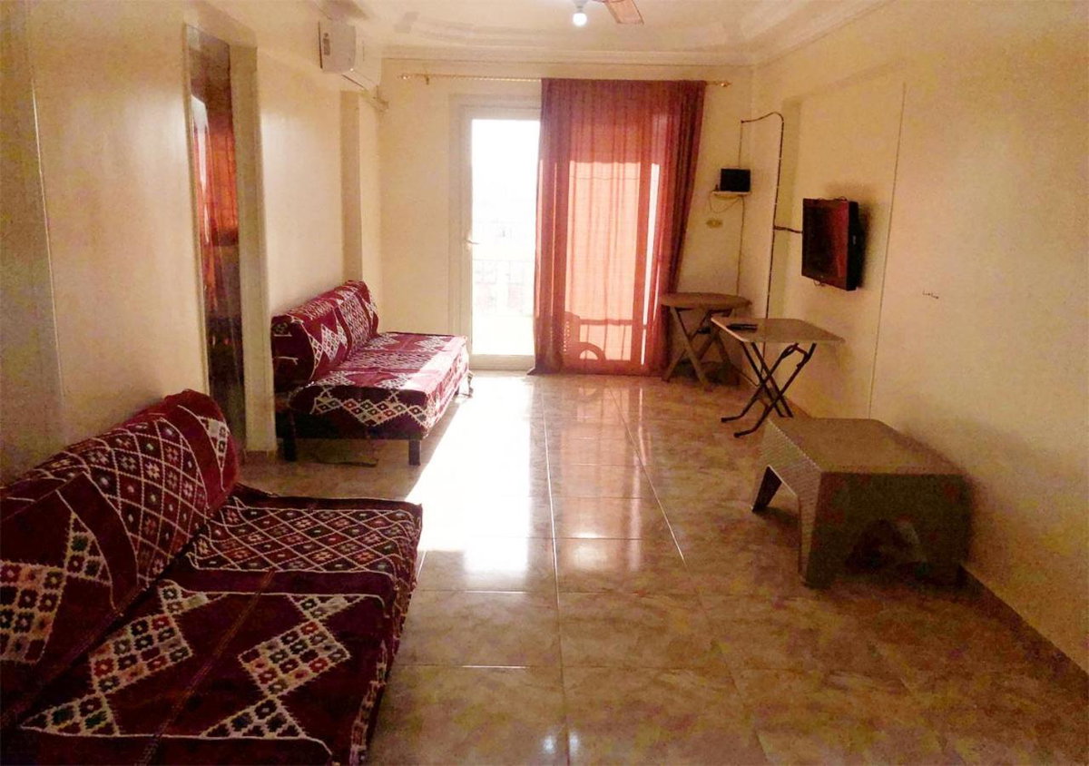 Hotel · AC, Wi-Fi Shahrazad Beach Apartment-1, Alexandria