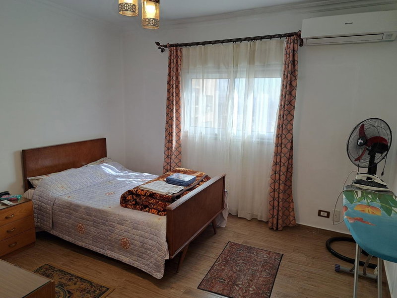 Three bedrooms apartment Nile view maadi, Cairo, Egipto